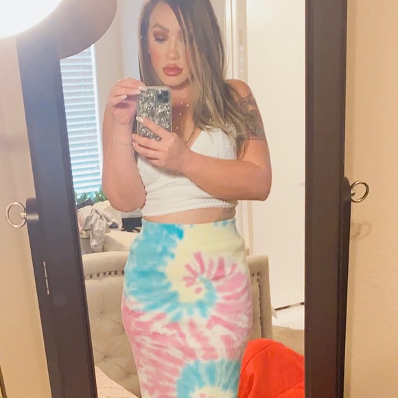 Meet the Posher-- Monika from Las Vegas, NV!! 💕💘 - Picture 6 of 6